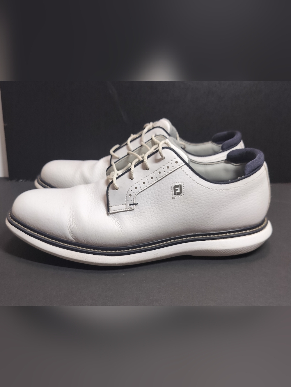 Footjoy Traditions Blucher Spiked Golf Shoes Size 10M White/Navy Pre-owned